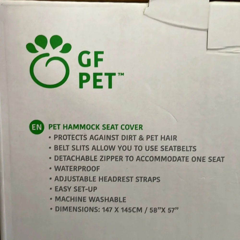 GF Pet hammock set cover pre owned great condition. Protects against dirt,water